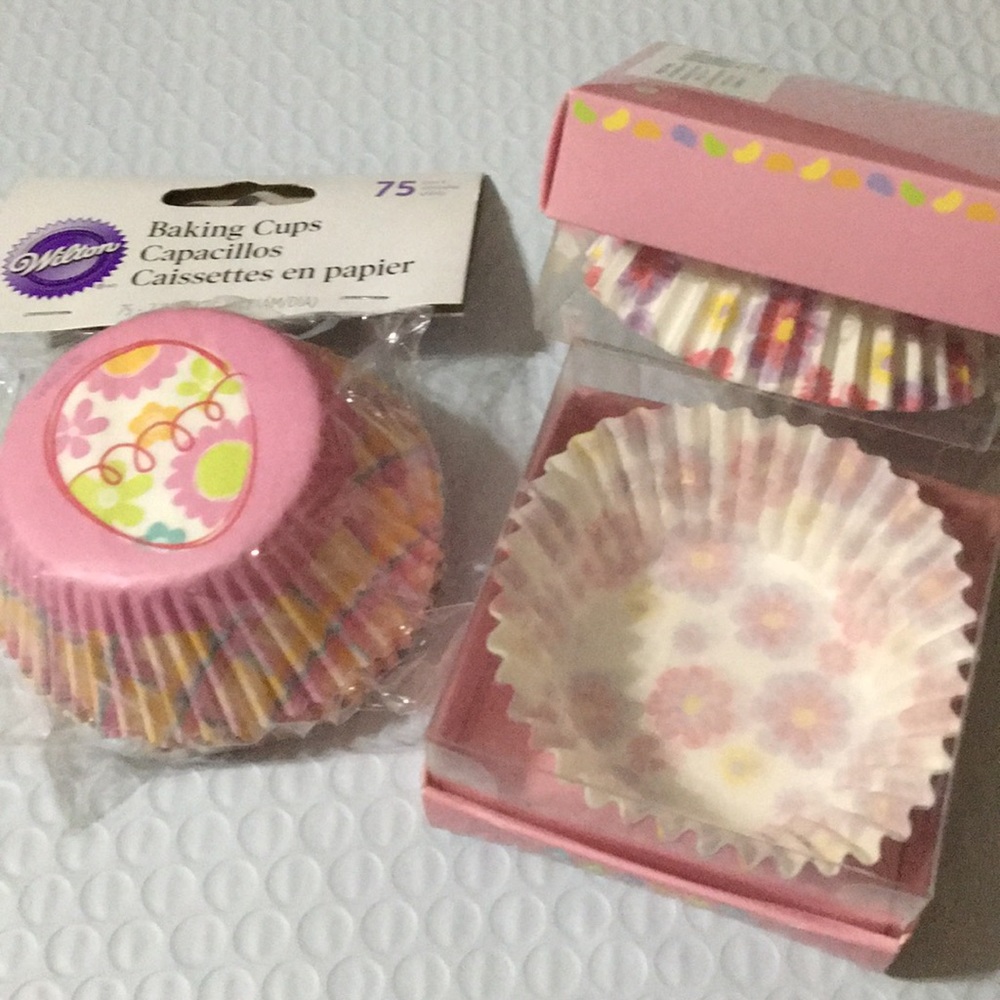 Easter Baking Cups Total 95 pack